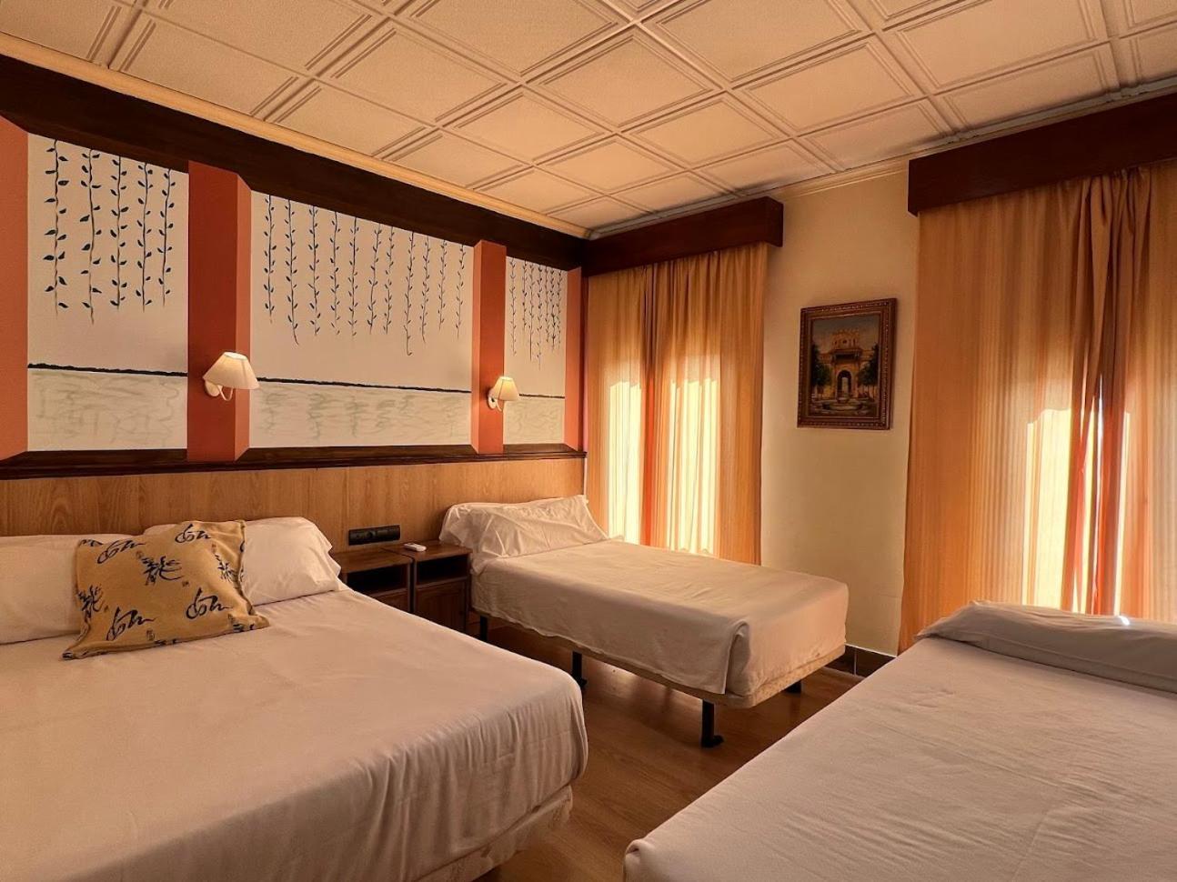 Hotel Pinomar Ел Пуерто де Санта Мария Стая снимка