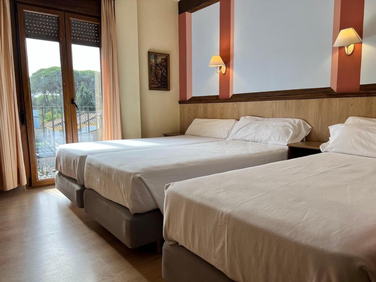 Hotel Pinomar Ел Пуерто де Санта Мария Екстериор снимка